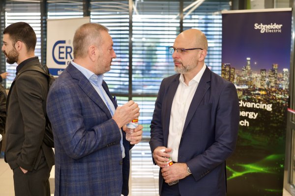 Снимка: Investor Media Group